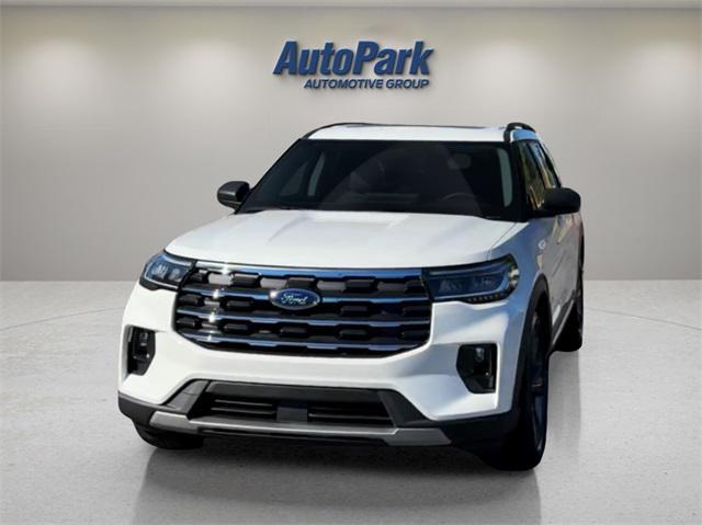 new 2025 Ford Explorer car, priced at $47,595