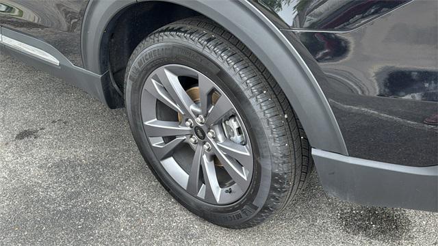 new 2025 Ford Explorer car, priced at $46,227