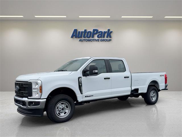 new 2024 Ford F-350 car, priced at $63,195