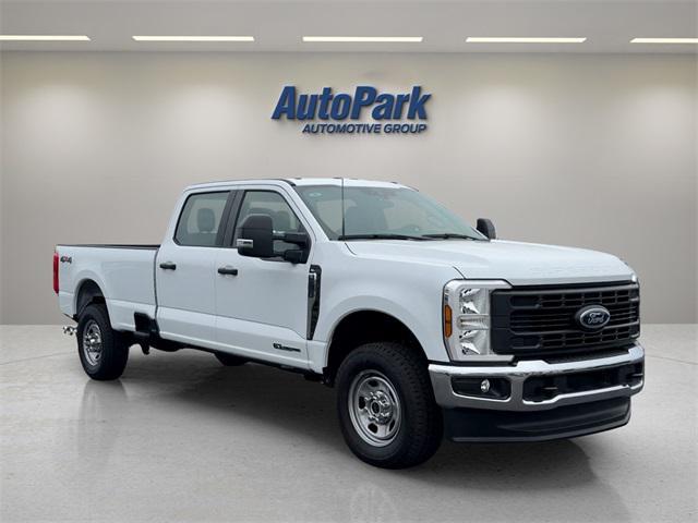 new 2024 Ford F-350 car, priced at $63,195