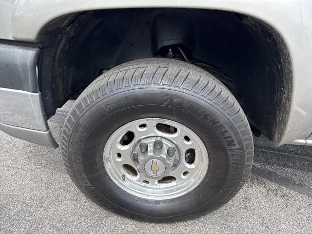 used 2003 Chevrolet Silverado 2500 car, priced at $18,995