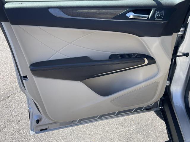used 2018 Lincoln MKC car, priced at $18,500