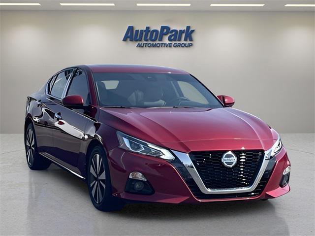 used 2019 Nissan Altima car, priced at $17,300