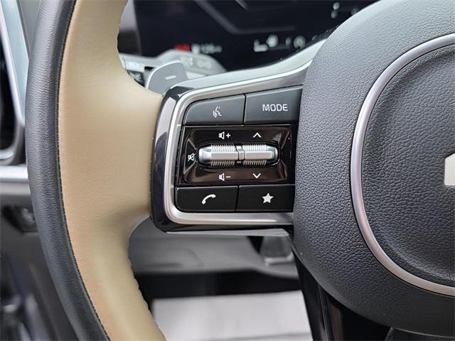 used 2025 Kia Sorento car, priced at $42,995