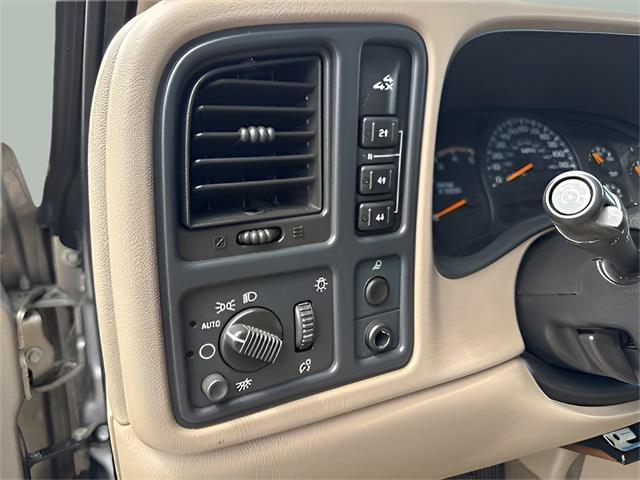 used 2003 Chevrolet Silverado 2500 car