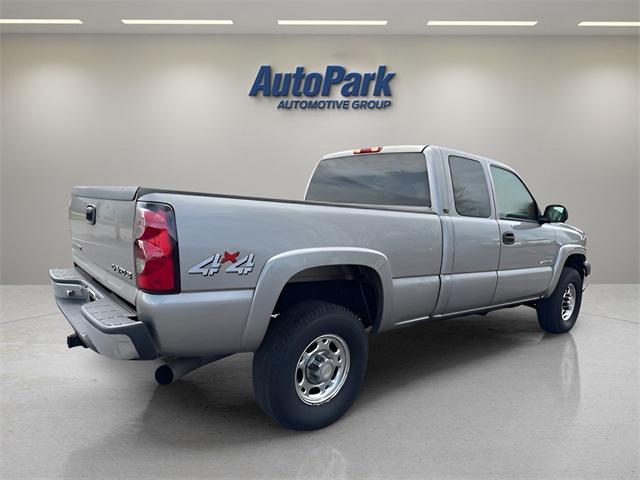 used 2003 Chevrolet Silverado 2500 car