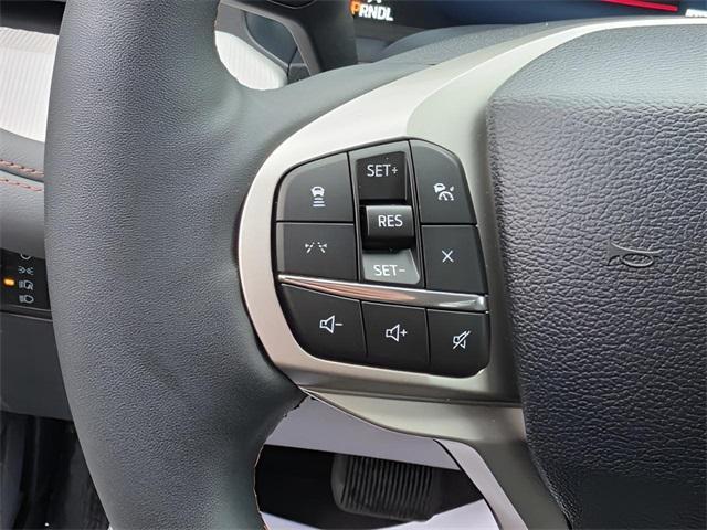 new 2025 Ford Explorer car