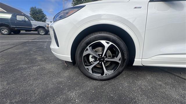 new 2024 Ford Escape car, priced at $34,523