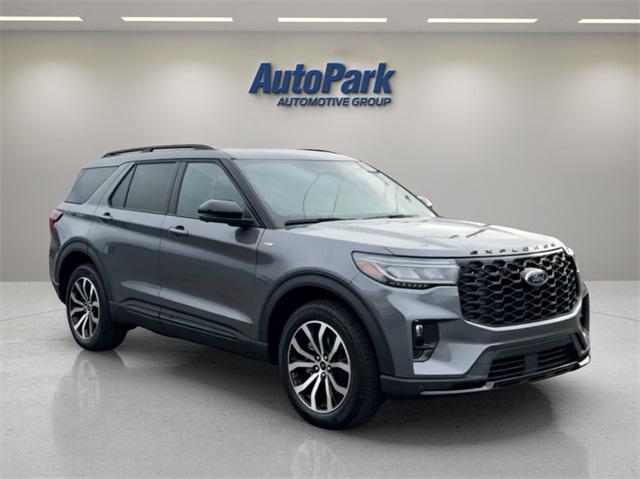 new 2025 Ford Explorer car, priced at $46,995