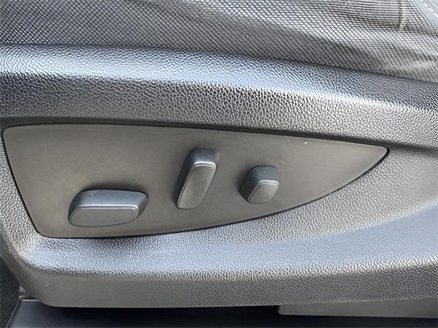 used 2018 GMC Sierra 1500 car, priced at $24,395