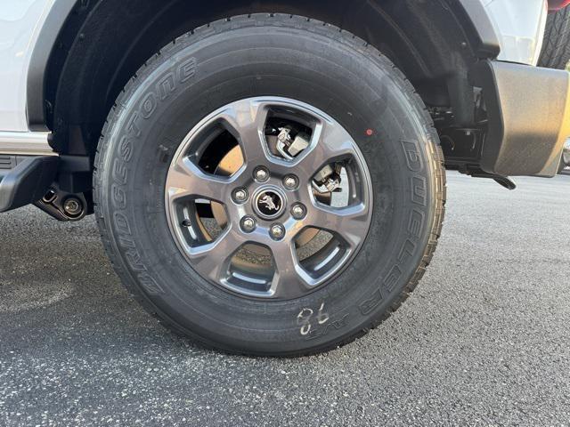 new 2025 Ford Bronco car, priced at $47,568