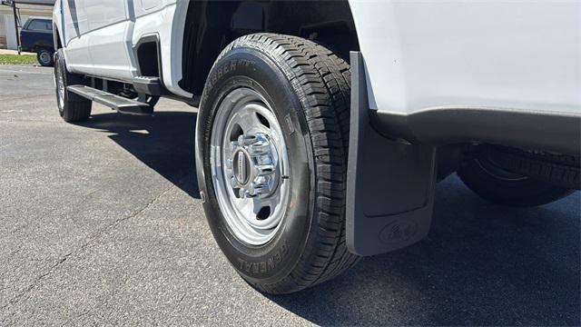 new 2024 Ford F-350 car, priced at $54,637