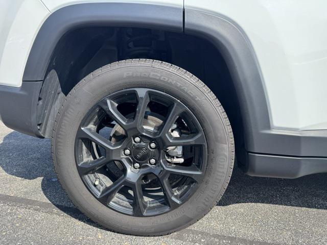 used 2024 Jeep Compass car, priced at $24,995