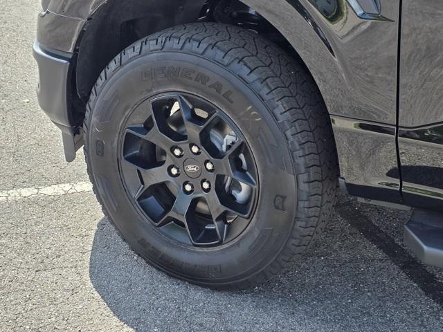 new 2025 Ford F-150 car, priced at $51,174