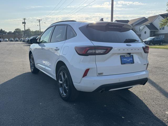 used 2023 Ford Escape car