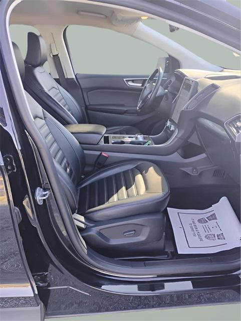 used 2024 Ford Edge car, priced at $24,995