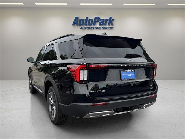 new 2025 Ford Explorer car, priced at $48,660