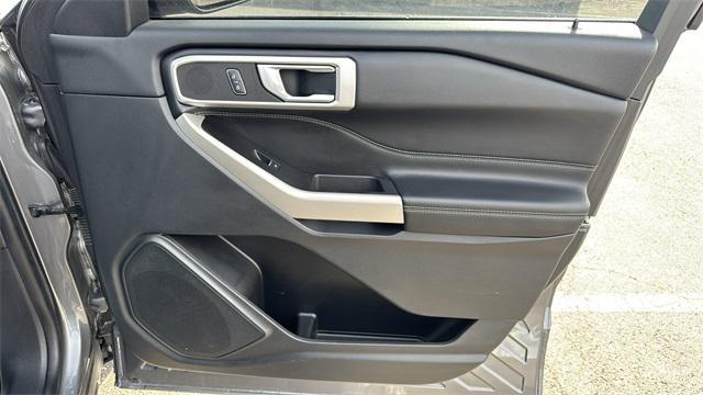 used 2022 Ford Explorer car, priced at $32,995