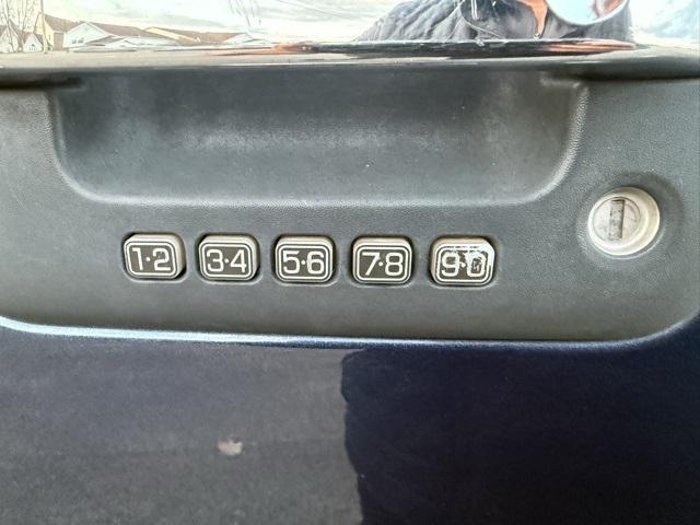 used 2013 Ford F-150 car, priced at $7,995