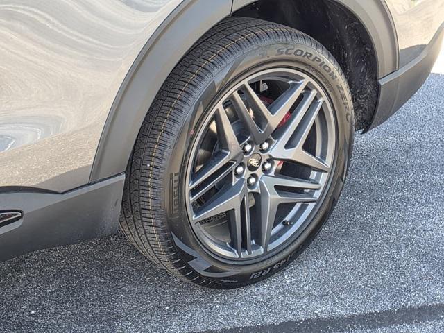 new 2025 Ford Explorer car, priced at $61,230