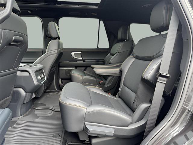 new 2025 Ford Expedition car, priced at $84,040
