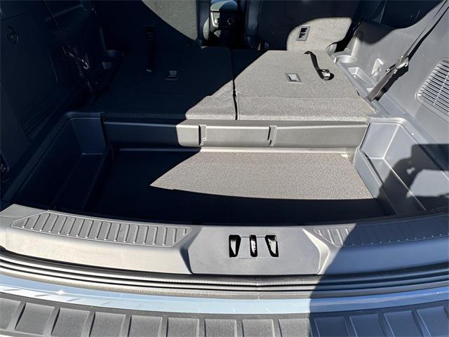 new 2025 Ford Explorer car, priced at $47,838