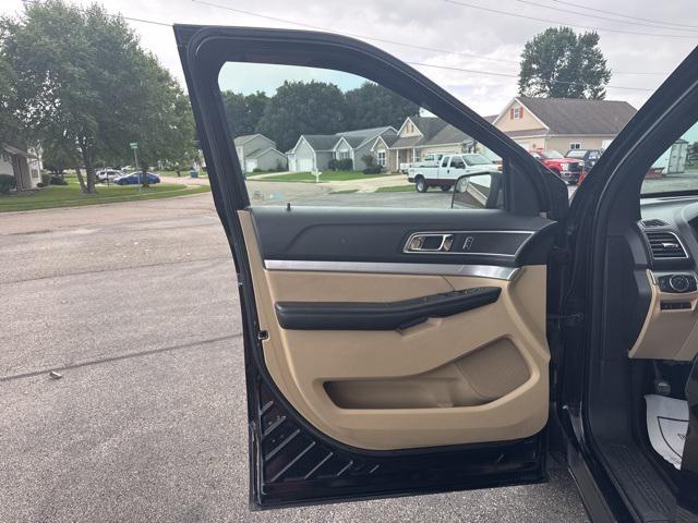 used 2017 Ford Explorer car