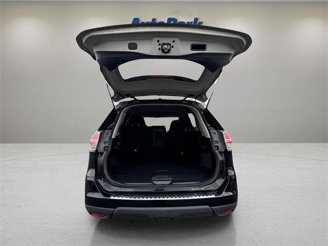 used 2015 Nissan Rogue car, priced at $5,995