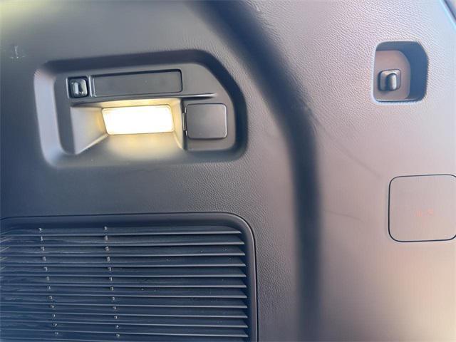 used 2023 Ford Explorer car