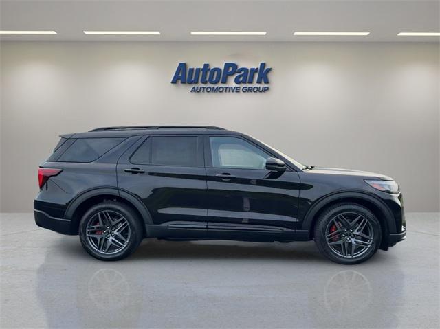 new 2025 Ford Explorer car, priced at $60,795