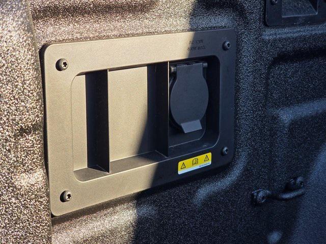 new 2025 Ford Ranger car, priced at $43,822