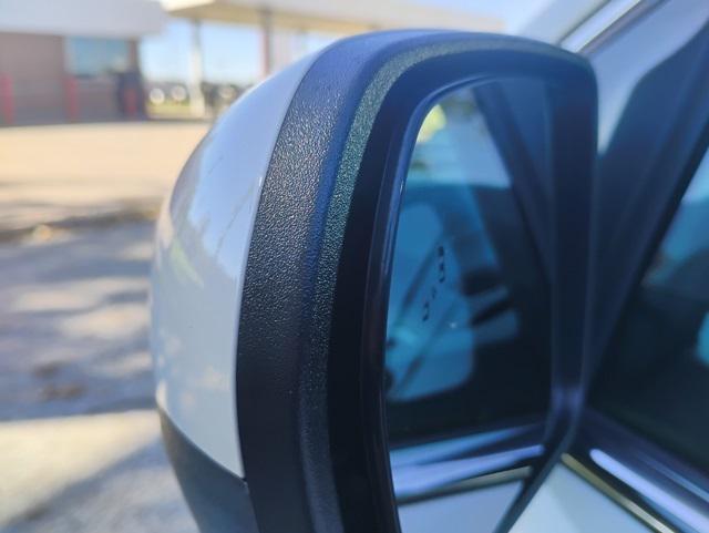 used 2023 Ford Edge car, priced at $22,595