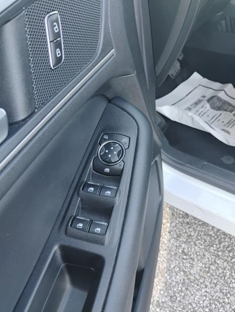 used 2023 Ford Edge car, priced at $22,595