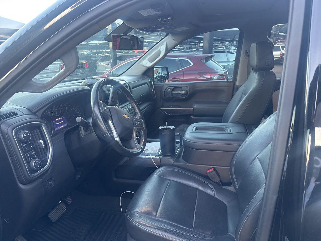used 2019 Chevrolet Silverado 1500 car, priced at $32,000