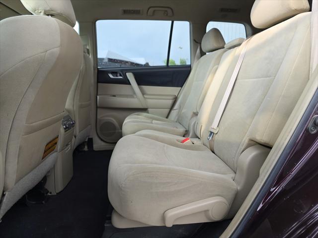 used 2013 Toyota Highlander car, priced at $12,000