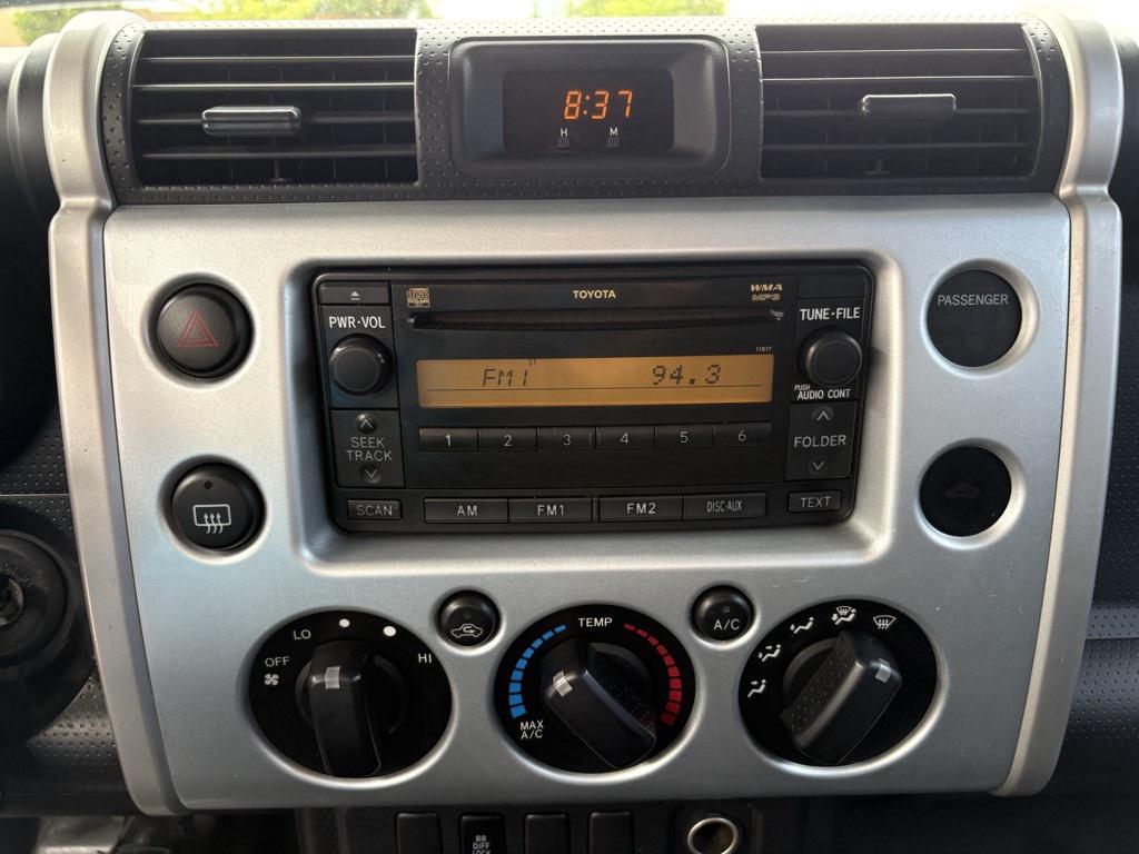 used 2007 Toyota FJ Cruiser car, priced at $12,500