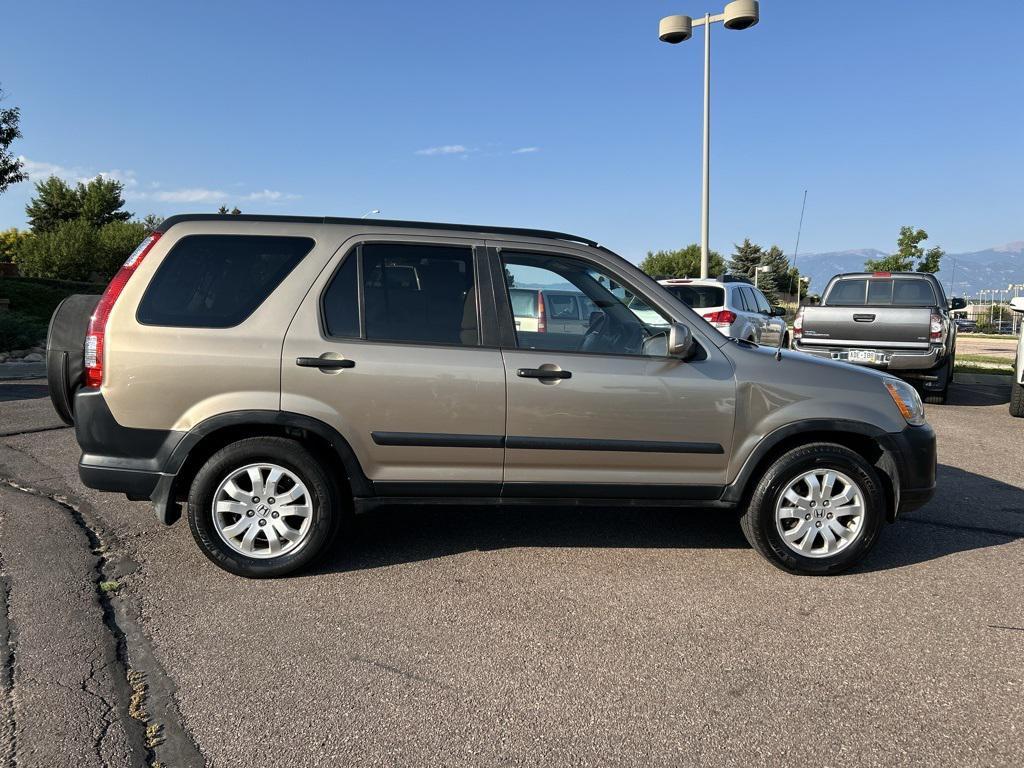 used 2005 Honda CR-V car, priced at $7,500