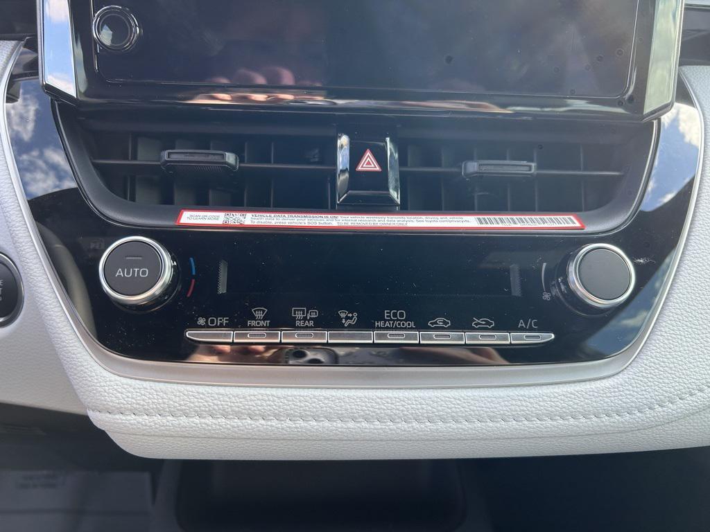 new 2025 Toyota Corolla car, priced at $26,734