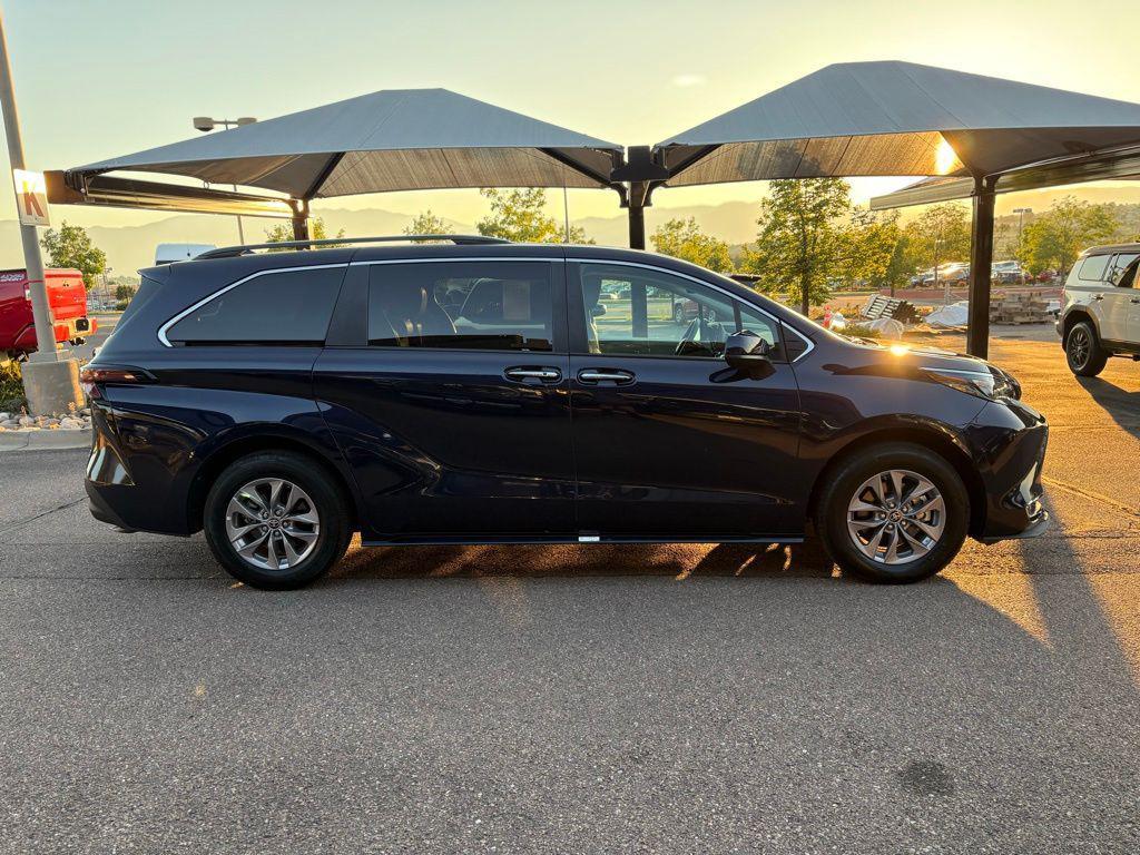 used 2024 Toyota Sienna car, priced at $39,000