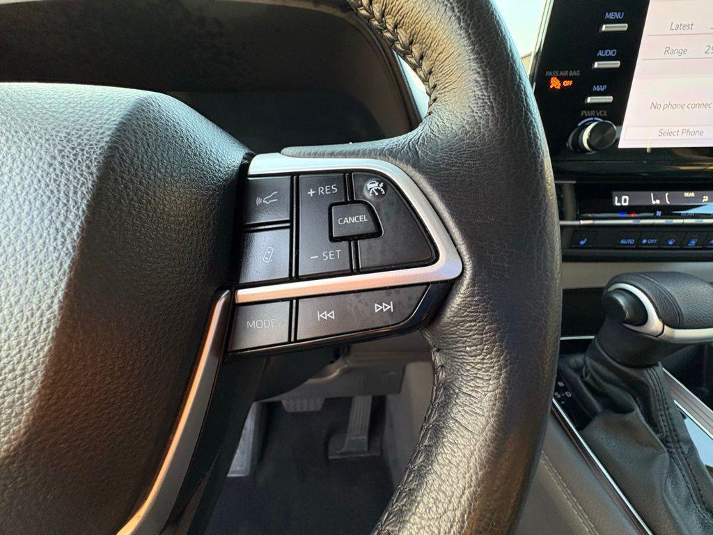 used 2024 Toyota Sienna car, priced at $39,000
