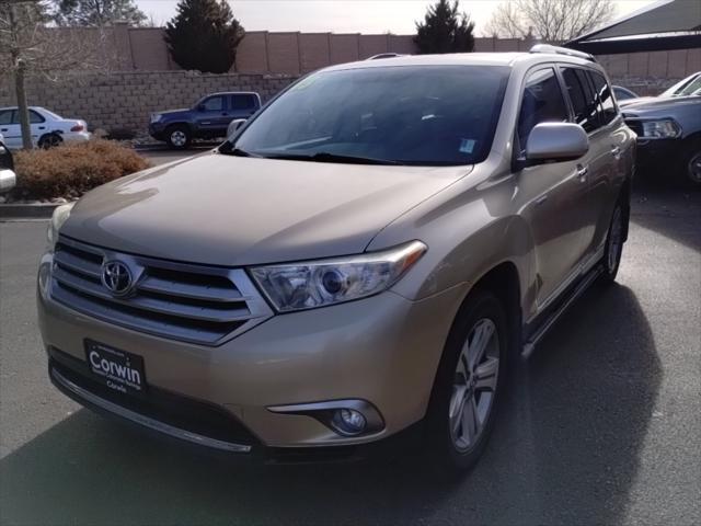 used 2013 Toyota Highlander car, priced at $17,000