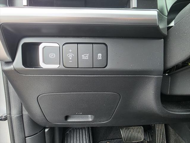 used 2024 Hyundai Santa Fe car, priced at $28,500