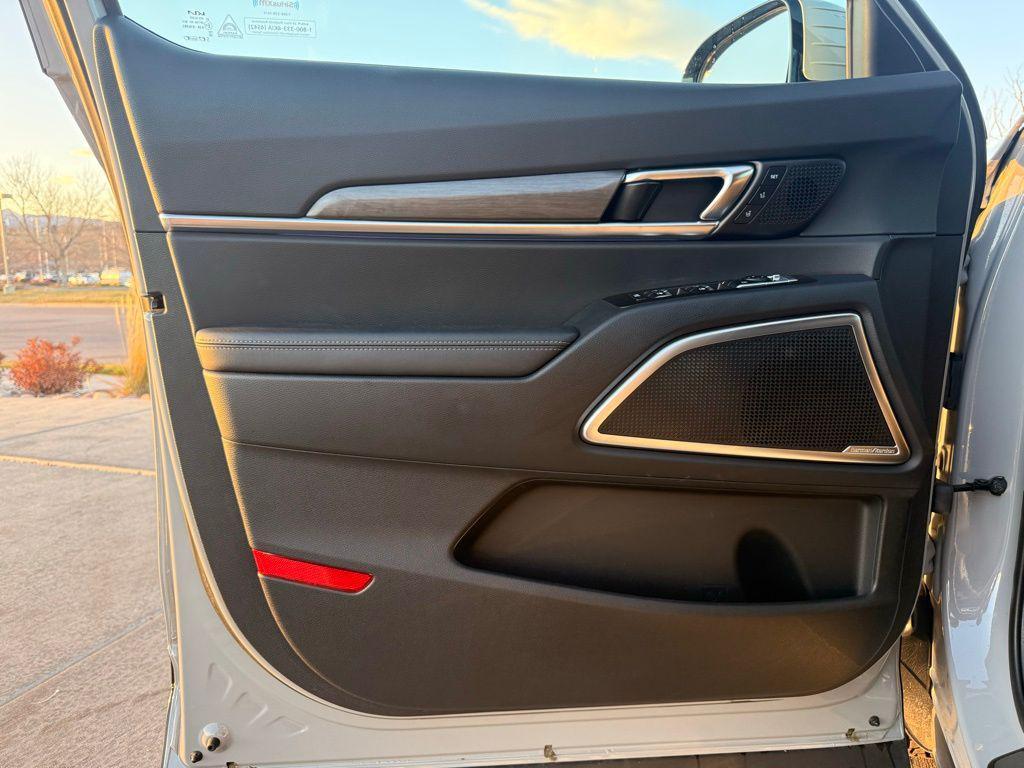 used 2024 Kia Telluride car, priced at $46,500