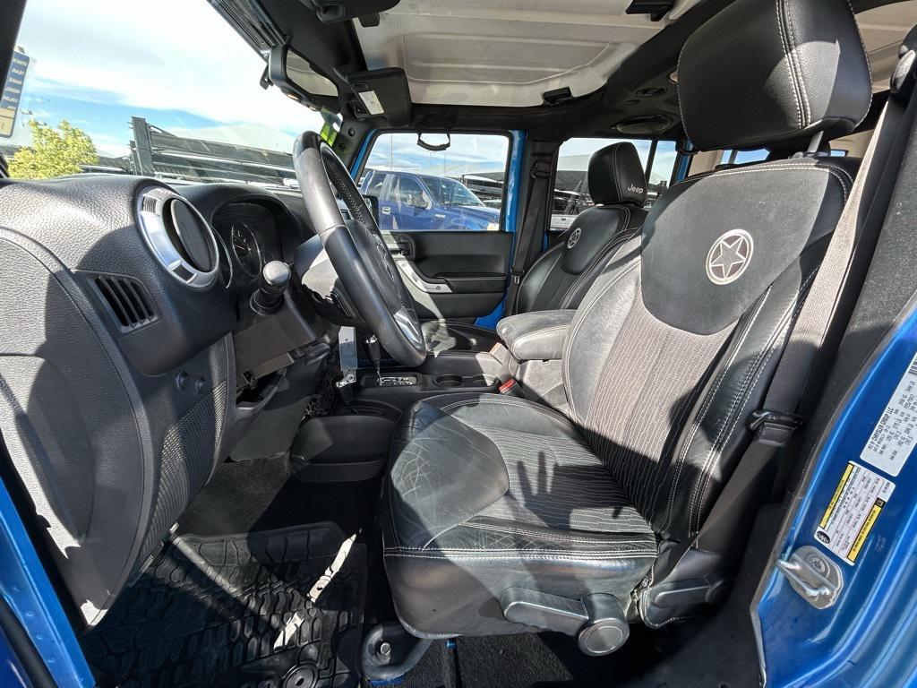 used 2014 Jeep Wrangler Unlimited car, priced at $12,900