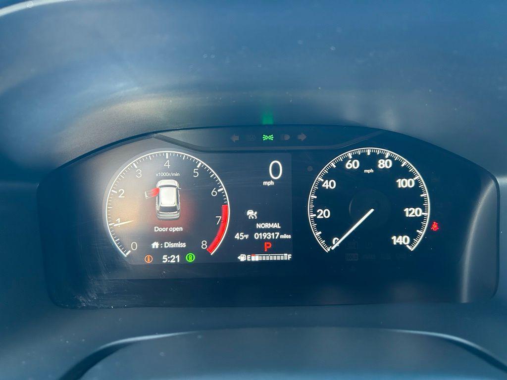 used 2024 Honda CR-V car, priced at $27,000