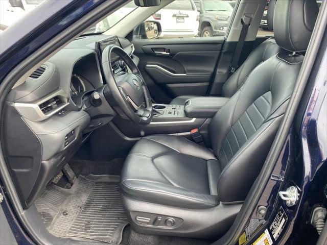 used 2023 Toyota Highlander car, priced at $37,500