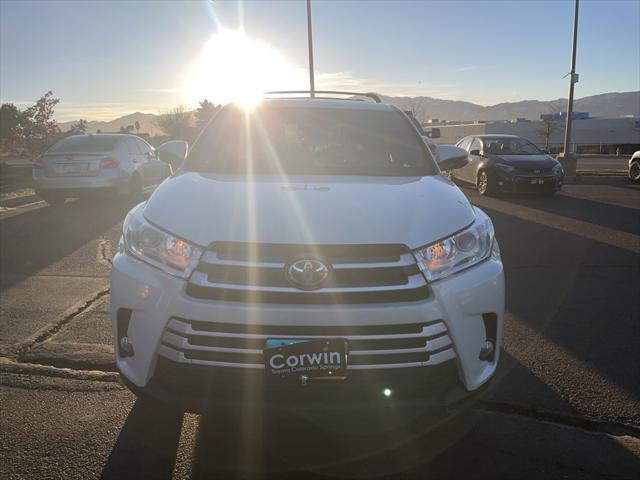 used 2019 Toyota Highlander car, priced at $23,250