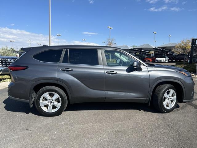 used 2023 Toyota Highlander car, priced at $32,500