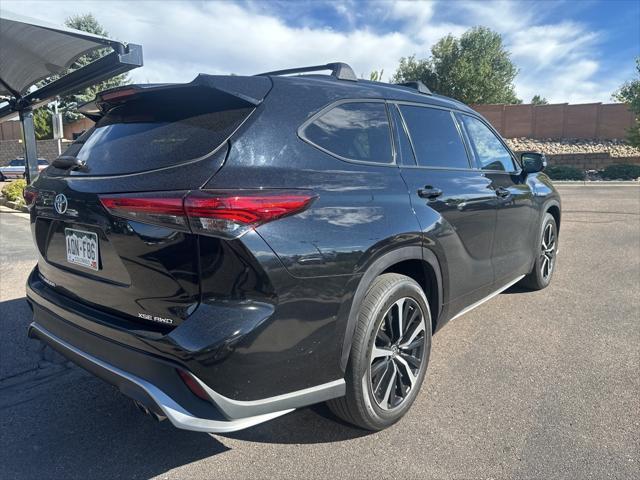 used 2022 Toyota Highlander car, priced at $40,500