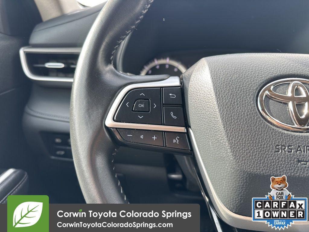 used 2024 Toyota Highlander car, priced at $34,000